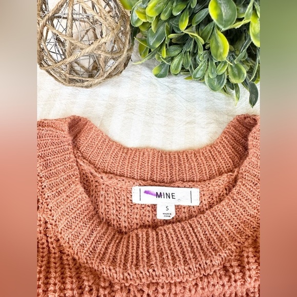 MINE Sweater Vest Size Smalll - Picture 5 of 7
